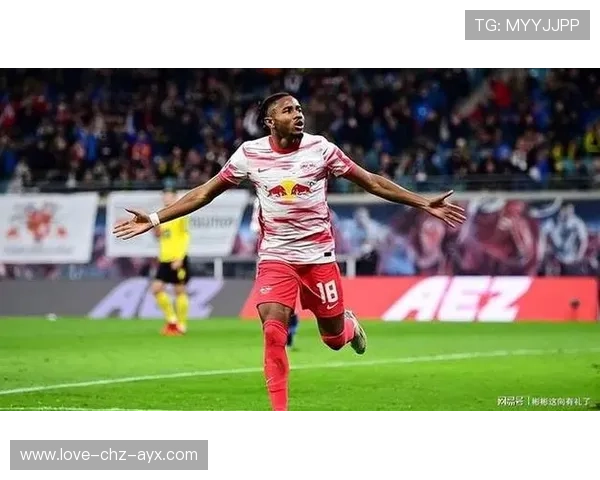 切尔西恩昆库中路接应稳定，几次回敲相当细腻