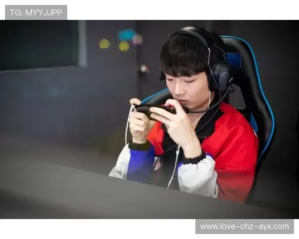 中国电竞选手公开宣布转战格斗?全网震惊