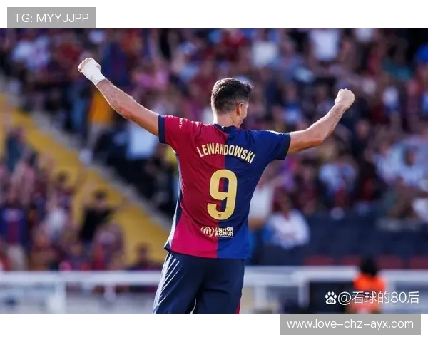 巴萨莱万脚后跟妙射成为全场最惊艳镜头