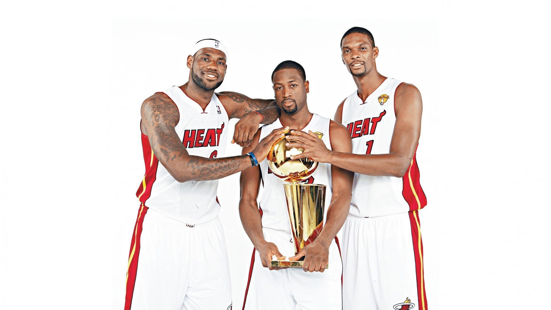 《赛事直播全解析：从画面到配音的每一细节》，赛事录播