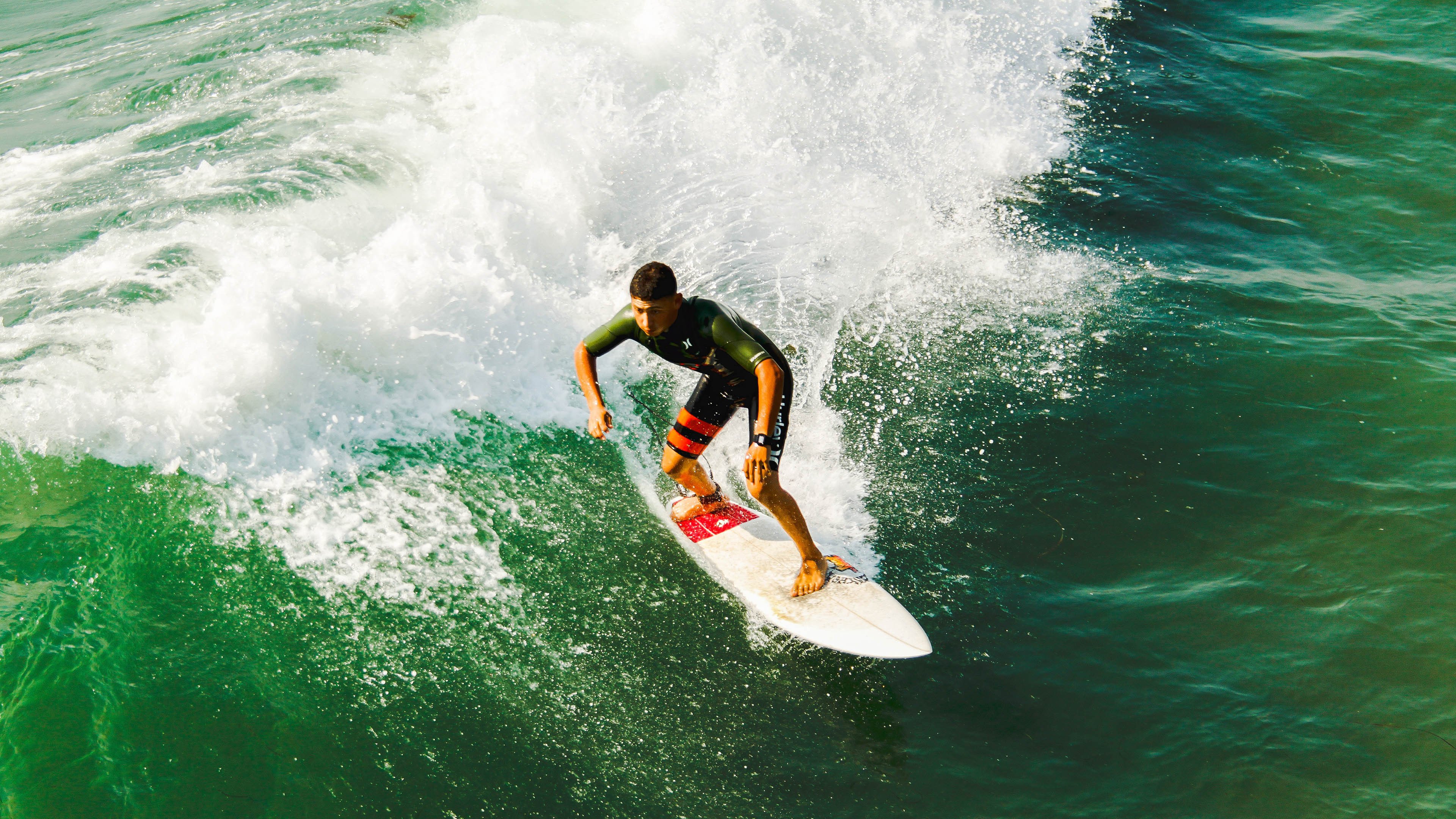 【跑垒技巧大公开】成功绕垒的关键技巧分析，跑垒顺序